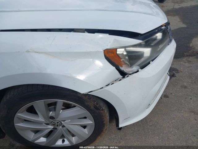 Volkswagen Passat 2.0t Se Image 17