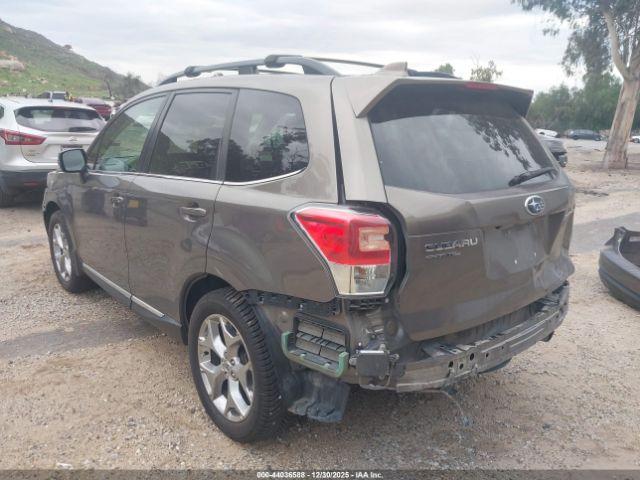 Subaru Forester 2.5i Touring Image 2