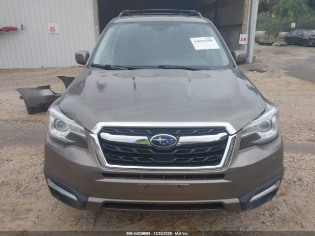 Subaru Forester 2.5i Touring Image 11