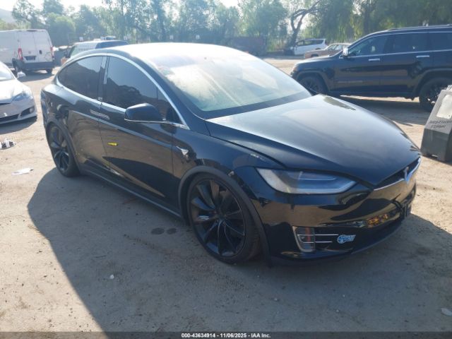 Tesla Model X Image 1