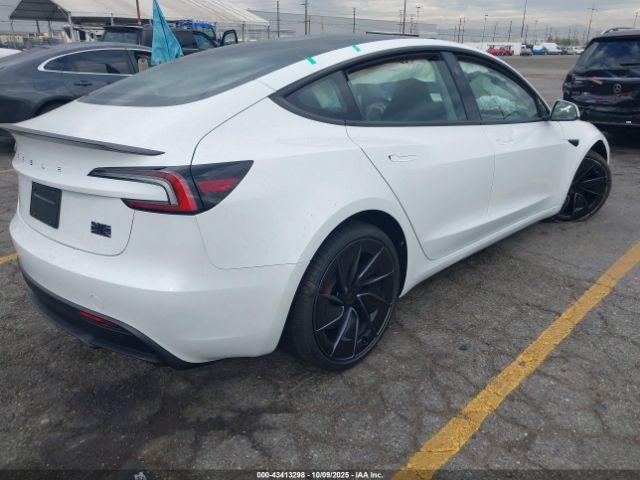 Tesla Model 3 Performance Image 9