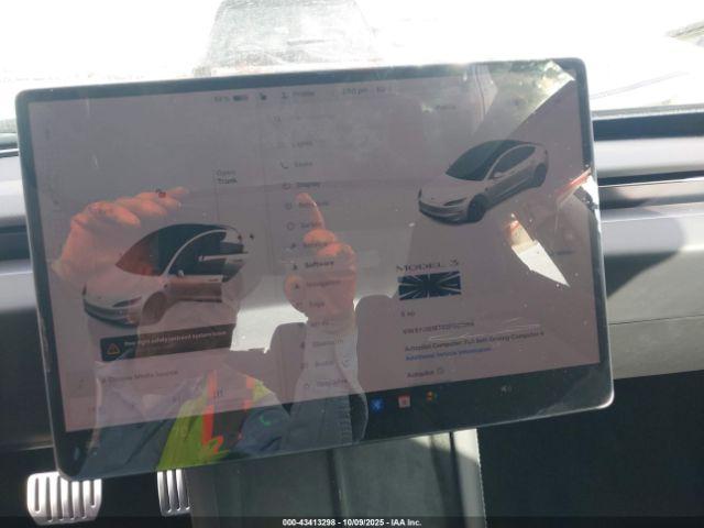Tesla Model 3 Performance Image 15