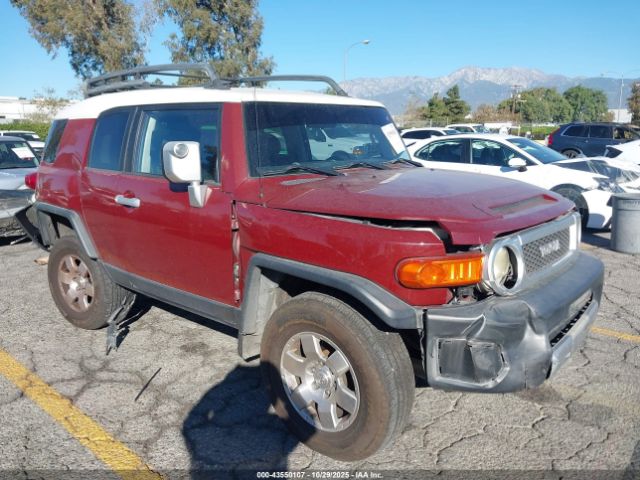 Toyota FJ Cruiser Image 1