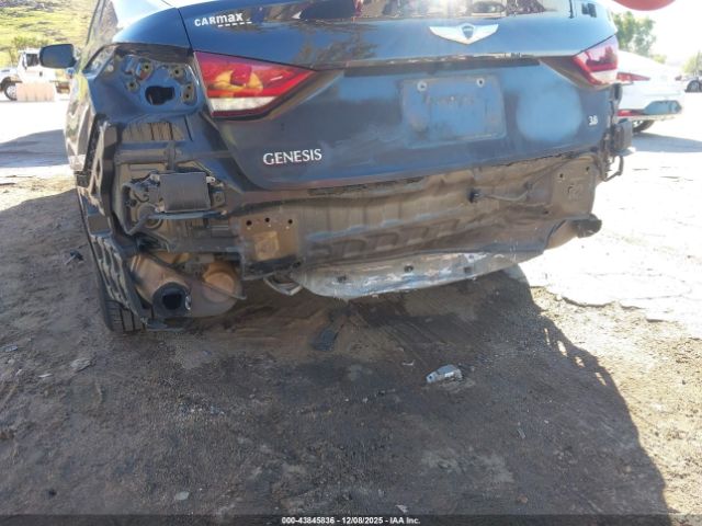 Hyundai Genesis 3.8 Image 3