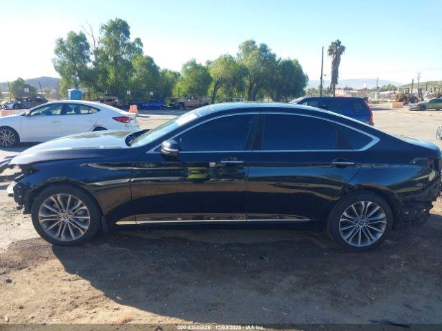 Hyundai Genesis 3.8 Image 12