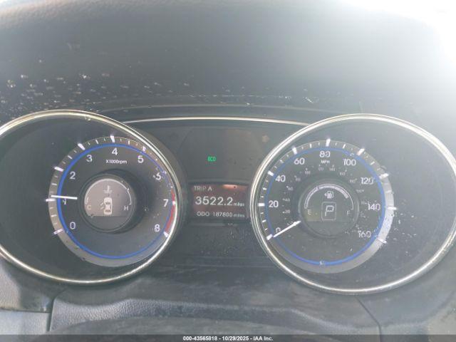 Hyundai SONATA Limited 2.0t Image 11