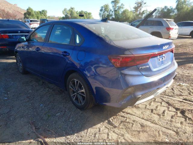 Kia Forte Lxs Image 2