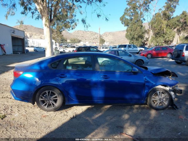 Kia Forte Lxs Image 10