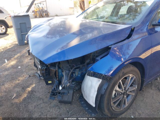 Kia Forte Lxs Image 16