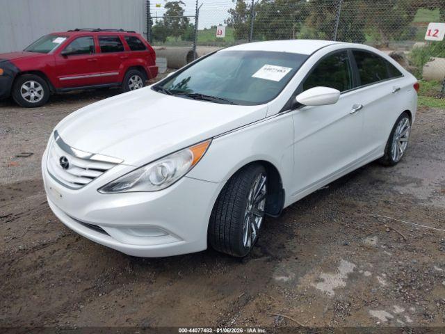 Hyundai SONATA Gls Image 2