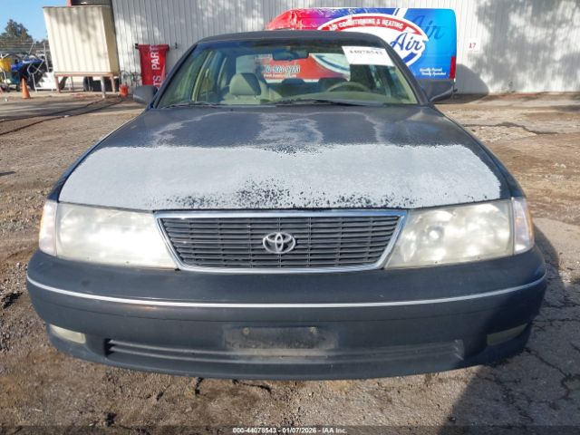 Toyota Avalon Xls Image 2