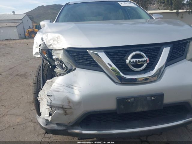 Nissan Rogue S Image 13