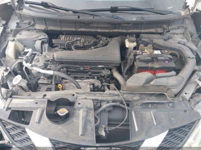 Nissan Rogue S Image 10