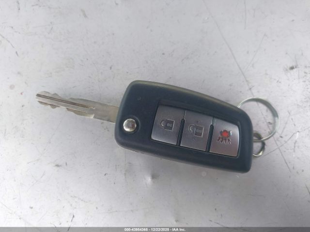 Nissan Rogue S Image 6