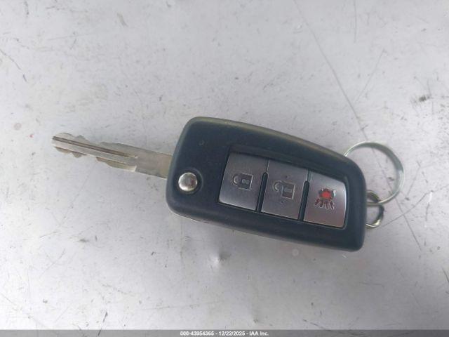 Nissan Rogue S Image 6