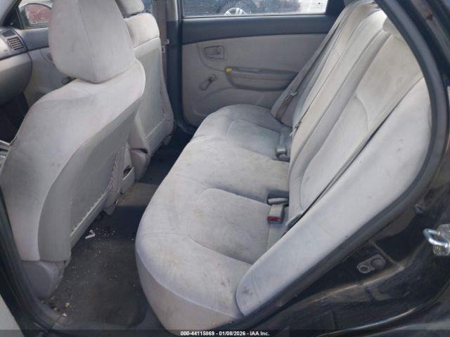 Kia Spectra Lx Image 7