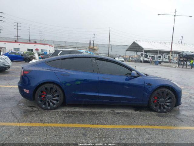 Tesla Model 3 Performance Dual Motor All-wheel Drive Image 3