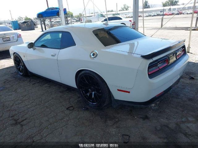 Dodge Challenger Image 5