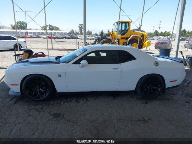 Dodge Challenger Image 9