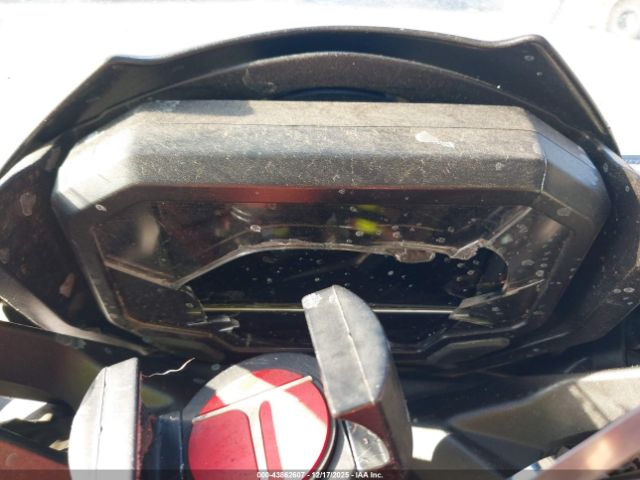 Kawasaki Ex650 M Image 12