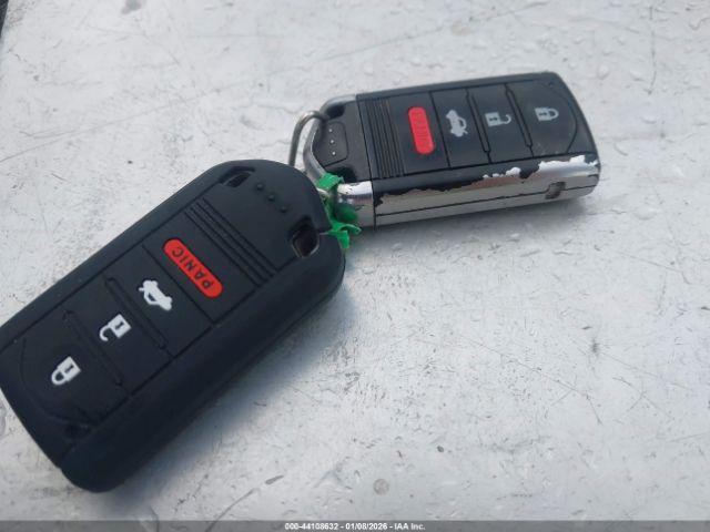 Acura ILX 2.0l Image 14