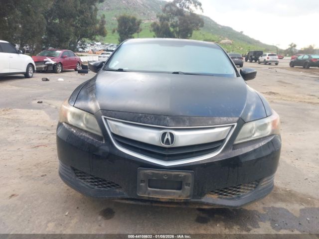 Acura ILX 2.0l Image 12