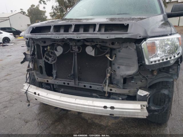 Toyota Tundra Sr5 5.7l V8 Image 4