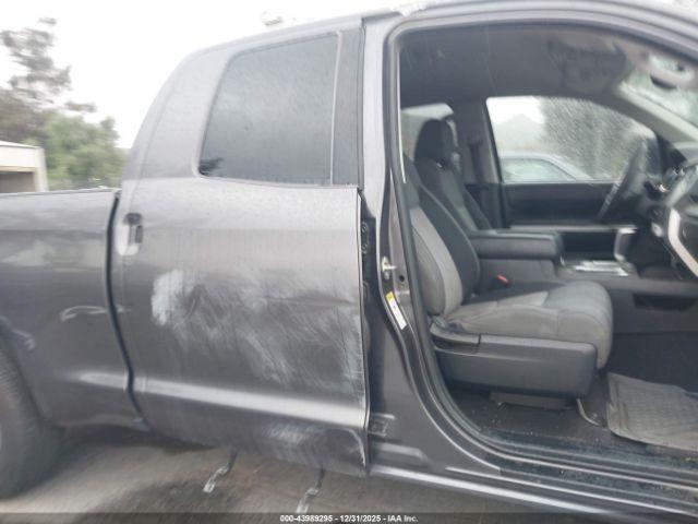 Toyota Tundra Sr5 5.7l V8 Image 16