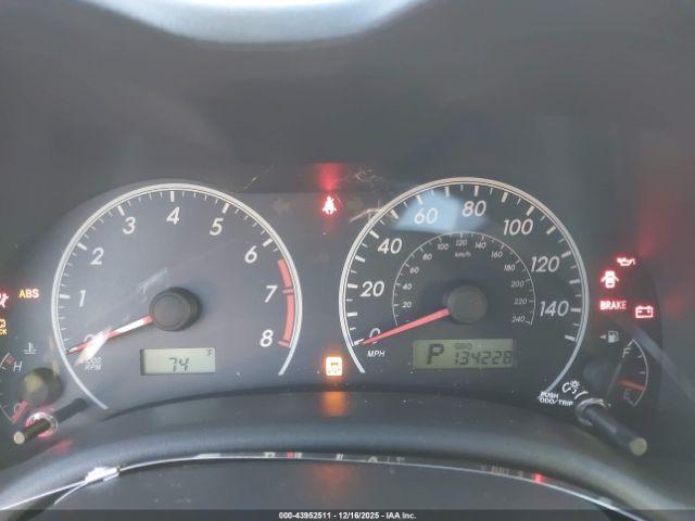 Toyota Corolla Le Image 12