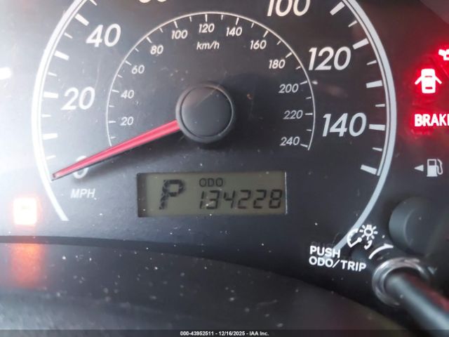 Toyota Corolla Le Image 19