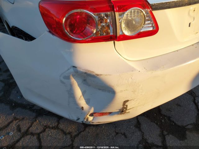 Toyota Corolla Le Image 18