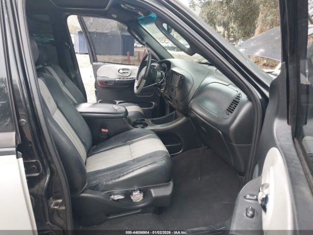 Ford F-150 Lariat Image 2