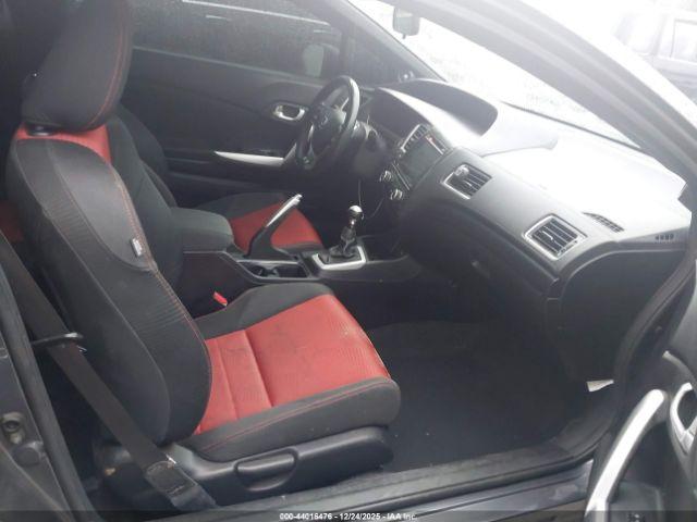 Honda Civic Si Image 6