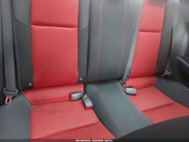 Honda Civic Si Image 12