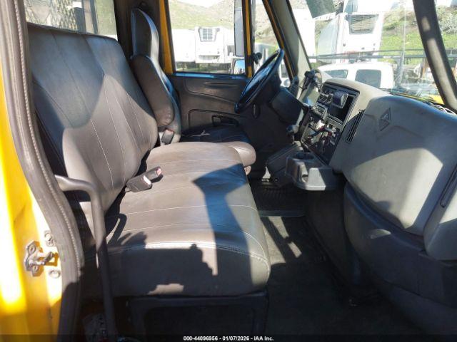 International 4000 4300 Image 17