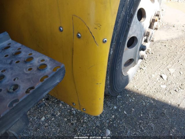 International 4000 4300 Image 14