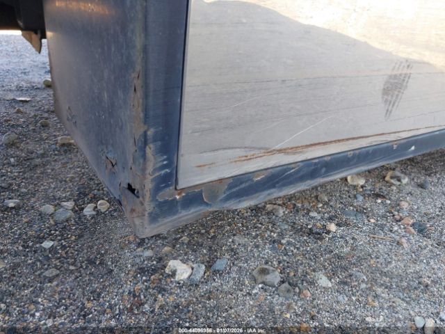 International 4000 4300 Image 15