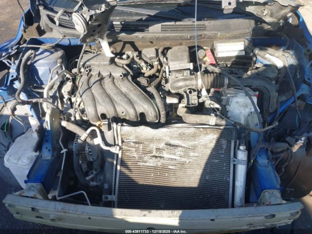 Nissan Versa Image 12