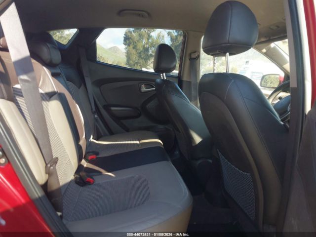 Hyundai TUCSON Gls Image 10