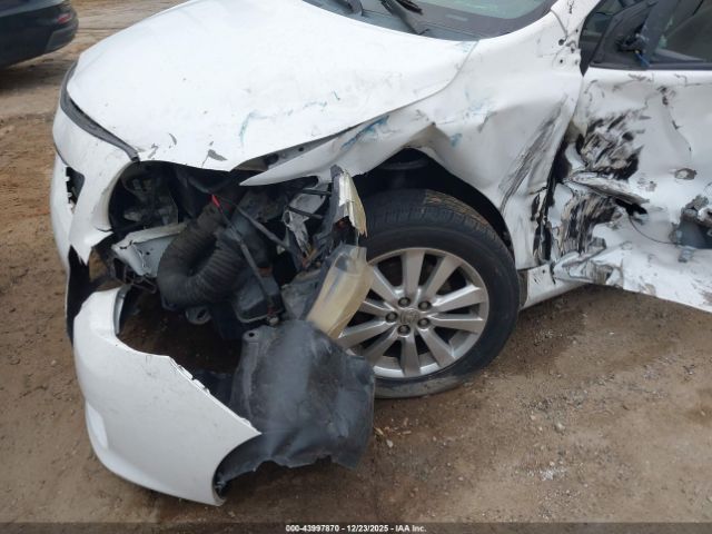 Toyota Corolla Le Image 9