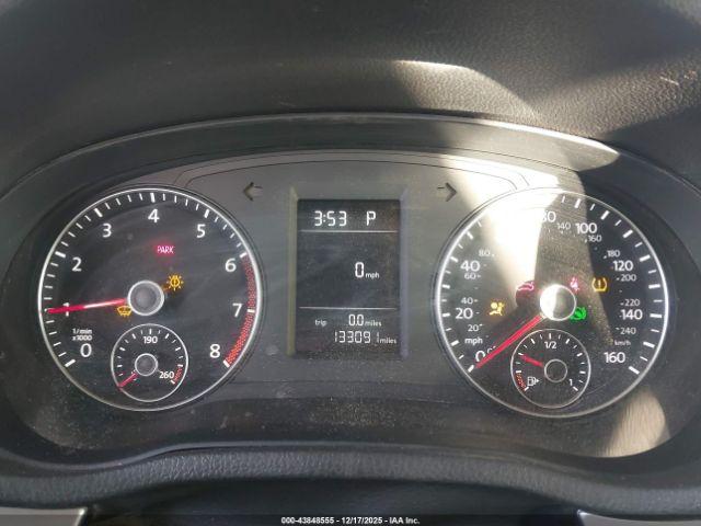 Volkswagen Passat 1.8t Limited Edition Image 8