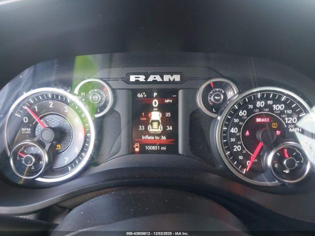 Ram 1500 Big Horn  4x2 5'7 Box Image 9