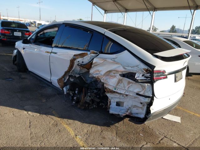 Tesla Model X Plaid Tri Motor All-wheel Drive Image 11