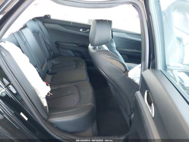 Kia K5 Gt-line Image 9