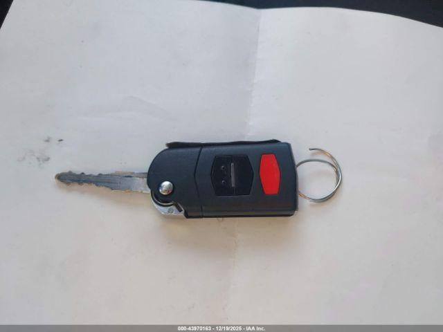 Mazda Mazda5 Sport Image 3