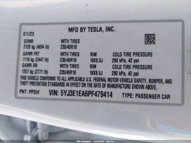 Tesla Model 3 Rear-wheel Drive Image 8