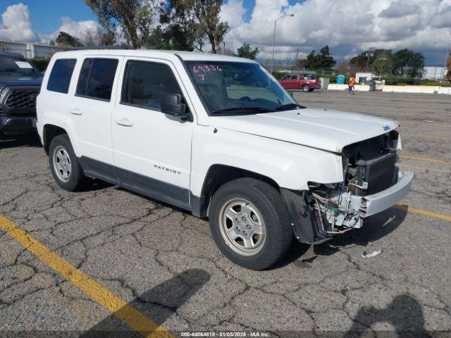  Salvage Jeep Patriot