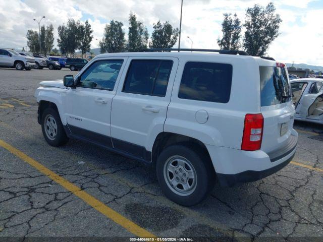 Jeep Patriot Sport Image 6