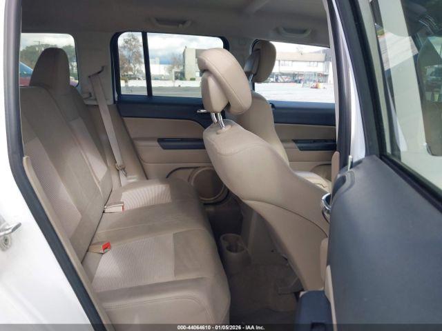 Jeep Patriot Sport Image 10