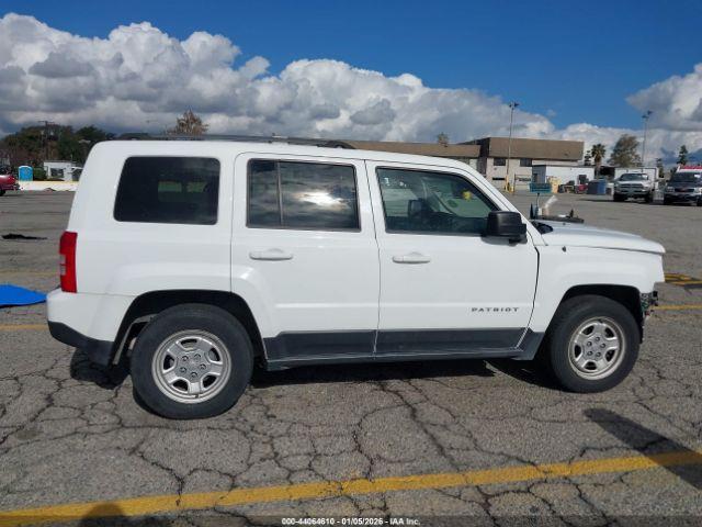 Jeep Patriot Sport Image 17